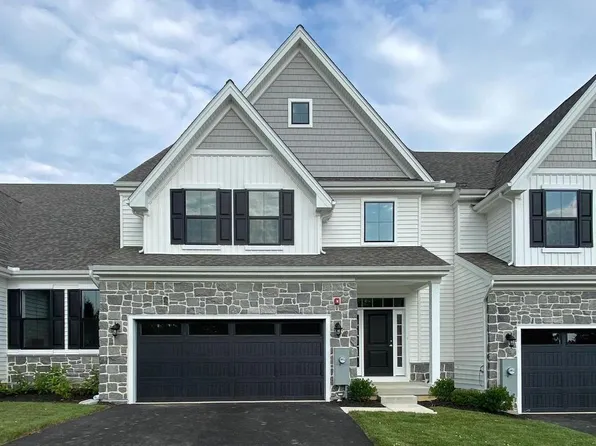 305 Leahy Dr, Newark, DE 19711