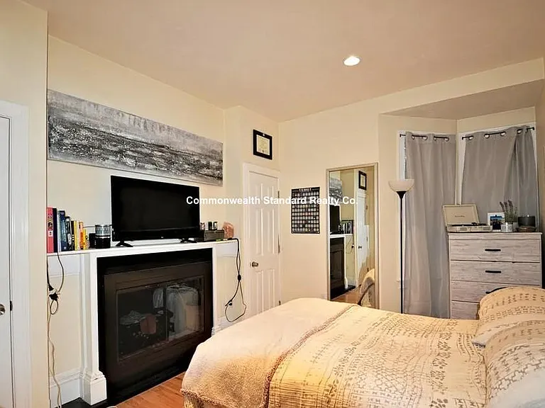 1203 Beacon St #7 — Photo 10