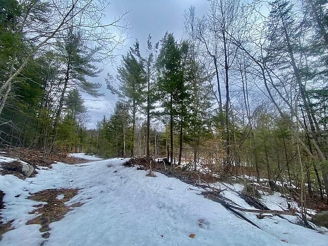 1st image of 1186 Middle Road