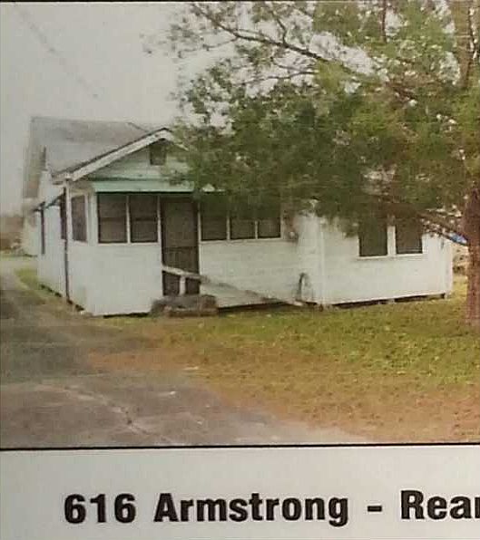 2nd image of 616 Armstrong St.