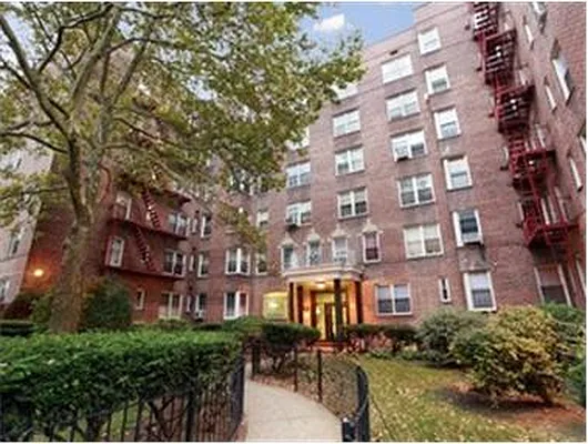 Sold by Douglas Elliman | media 6