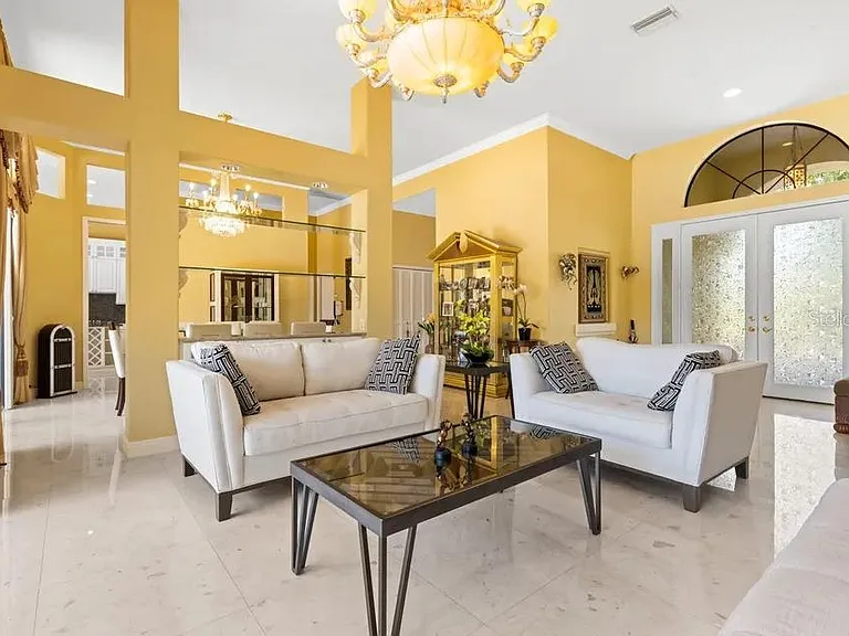 30324 Laurelwood Ln — Photo 7
