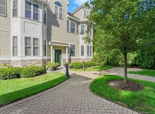 39 Maple Tree Ave UNIT 37, Stamford, CT 06906