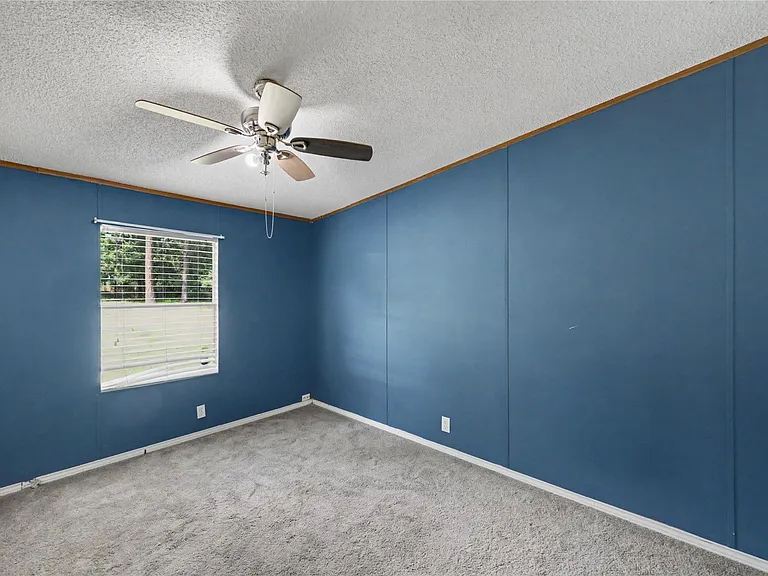 17685 Todd St — Photo 24
