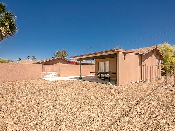 4th image of 2910 El Dorado Ave N