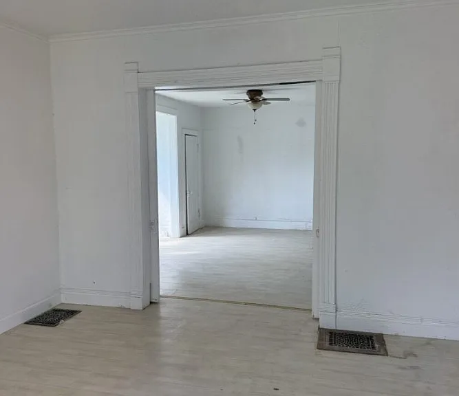 803 5th Ave — Photo 21