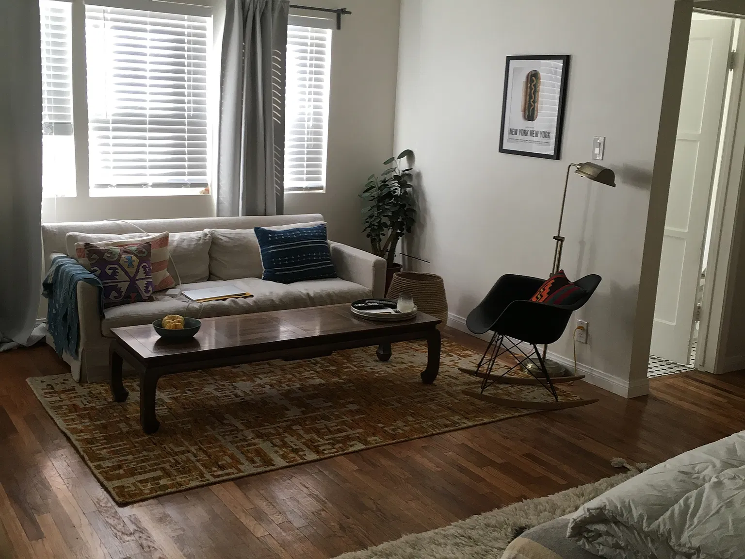 Studio, 450 sqft, $1,800 — Photo 3