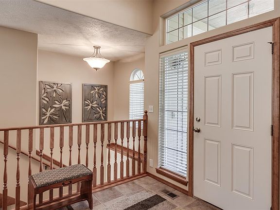 5th image of 5817 N Hermosa Cir