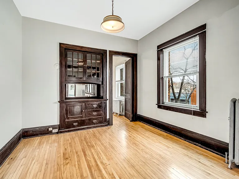 2107 Hennepin Ave #4 — Photo 8
