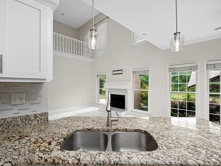 895 Joe Dr — Photo 19