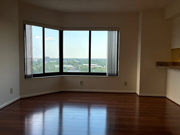 7501 River Rd #14A — Photo 11