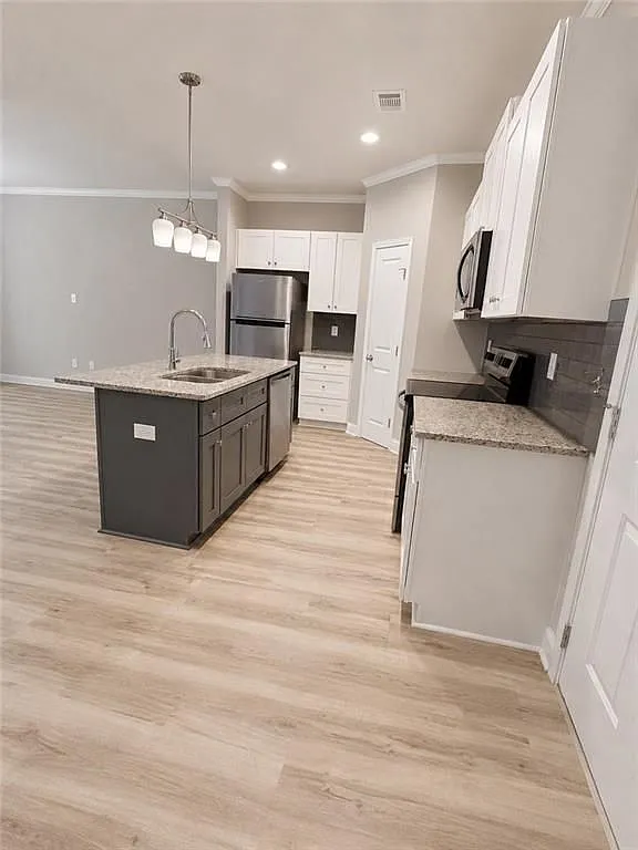 3 bed, 3.0 bath, 1732 sqft, $2,500 — Photo 3