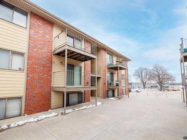 4719 Baldwin Ave, Lincoln, NE 68504