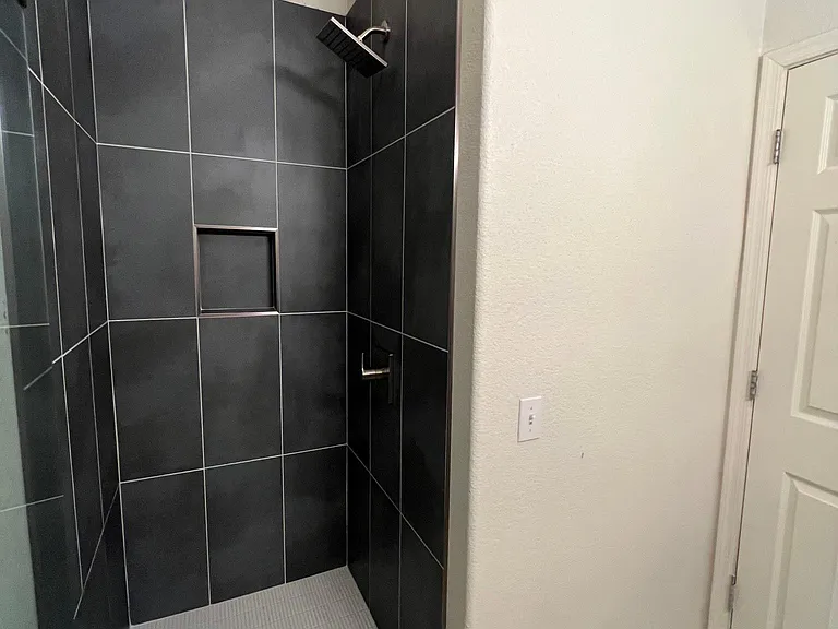 4455 E Paradise Village Pkwy S #1060 — Photo 18