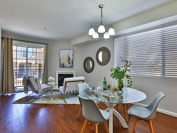 5th image of 2624 Villa Cortona Way