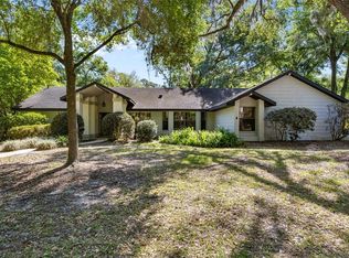 2415 NW 38th Dr, Gainesville, FL 32605