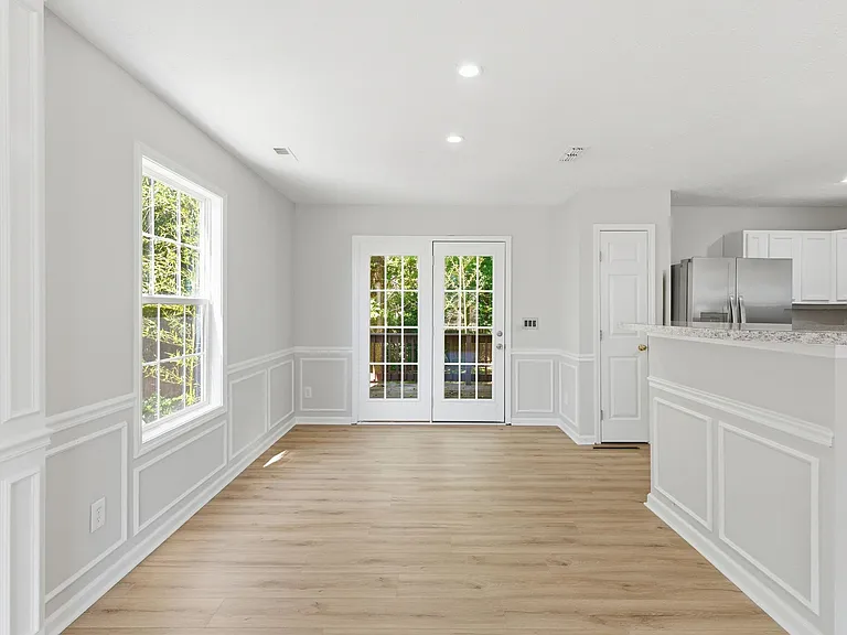 349 Clearlake Dr — Photo 11