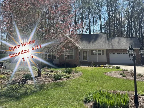 1609 Underpass Rd, Advance, NC 27006