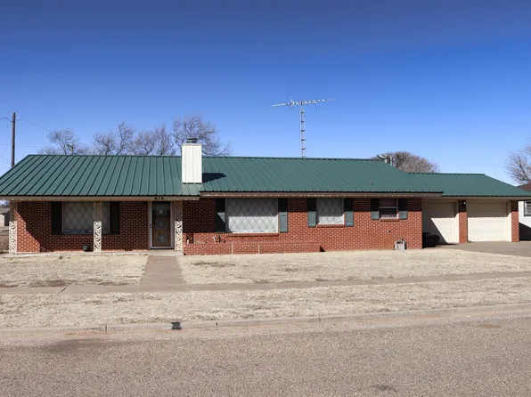 418 SE 6th St, Lockney, TX 79241