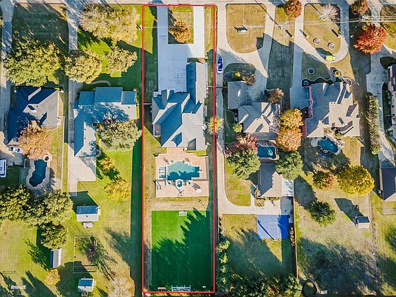 2nd image of 10545 Rogers Rd