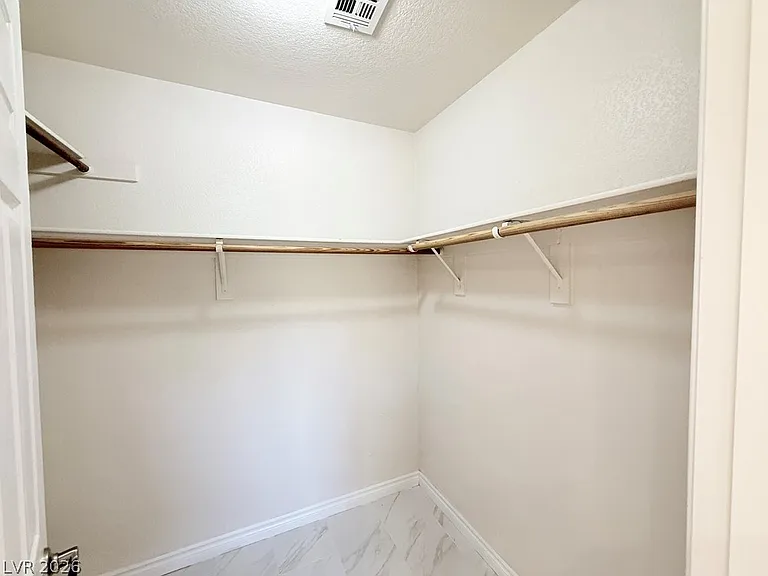 8121 Sedona Sunset Dr — Photo 17