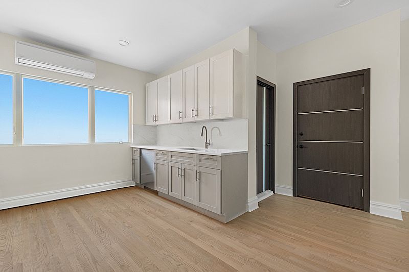 1st image of 47-18 11th St #2B