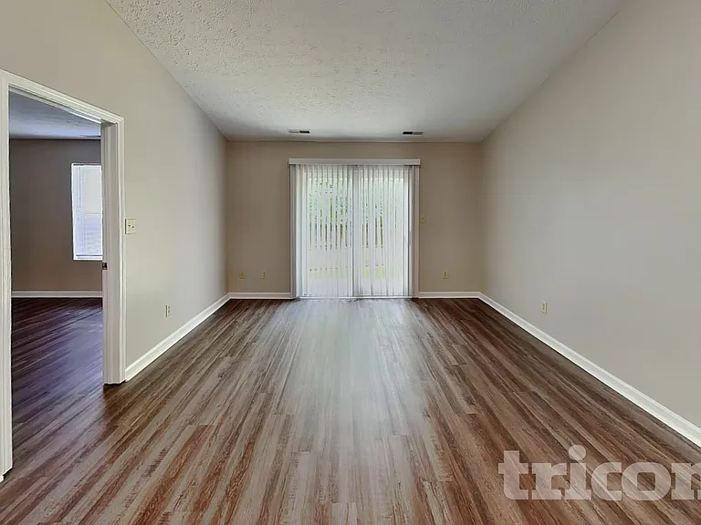 7112 Spurrington Cir — Photo 3