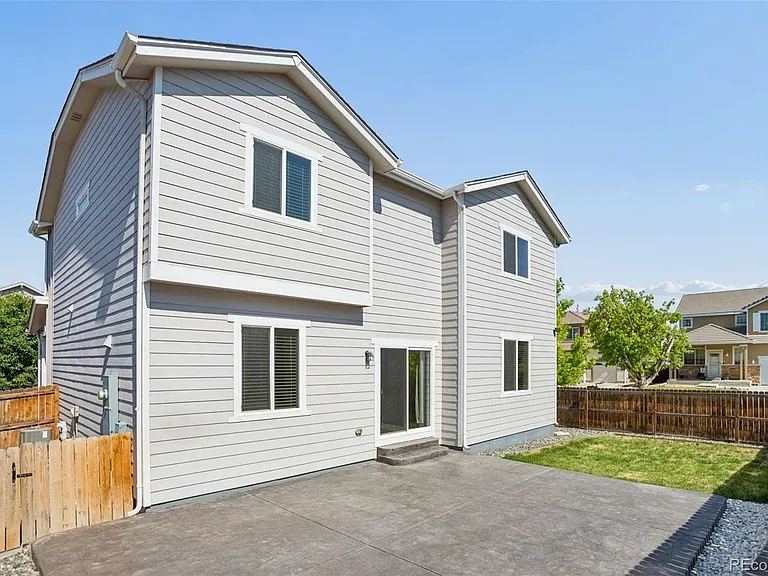 92 Homestead Way — Photo 42