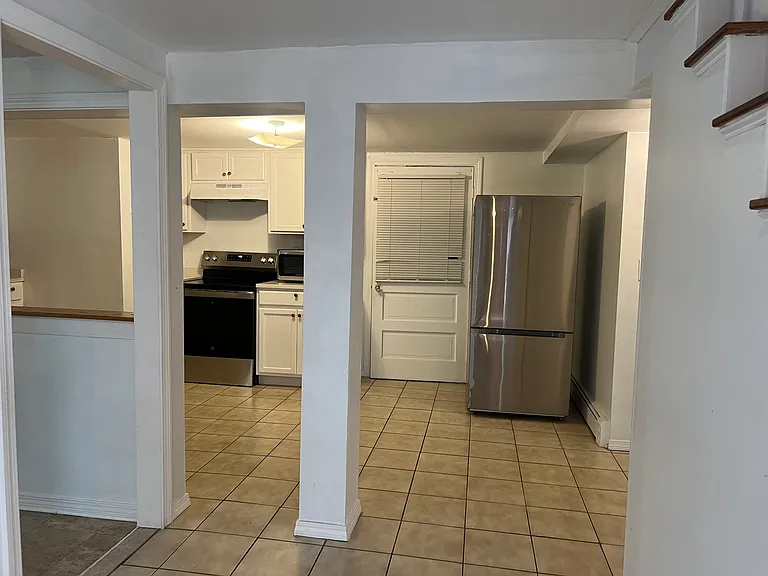 33 Derby Rd #B — Photo 7