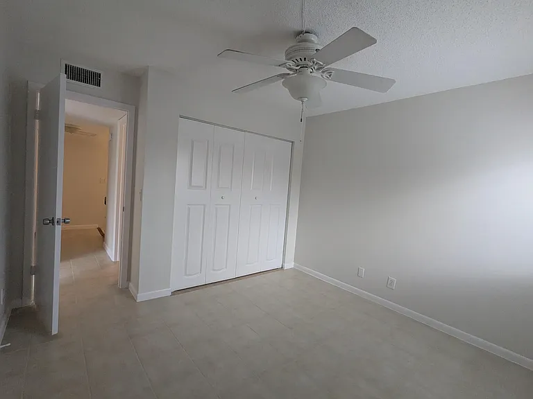 2191 White Pine Cir #D — Photo 24