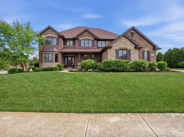 8743 Stone Creek Blvd, Frankfort, IL 60423