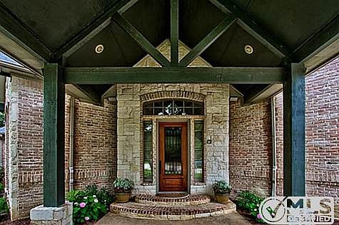3rd image of 1201 Stonehollow Ln