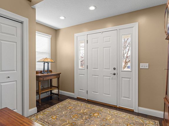 3rd image of 1955 Plum Tree Rd