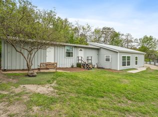 2807 Comanche Trl, Weatherford, TX 76087