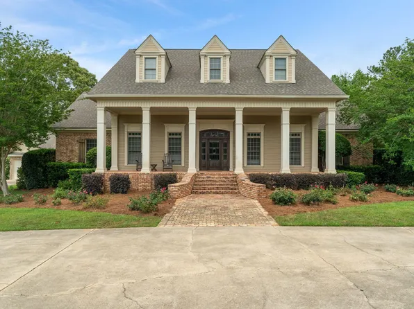 122 Bellewood Rd, Hattiesburg, MS 39402