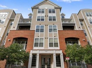 2700 Bellforest Ct APT 105, Vienna, VA 22180