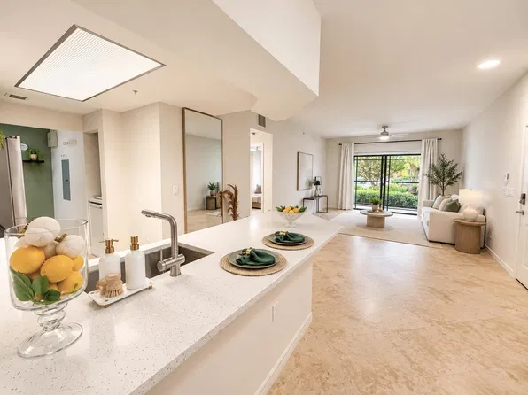 2729 Anzio Ct APT 102, Palm Beach Gardens, FL 33410