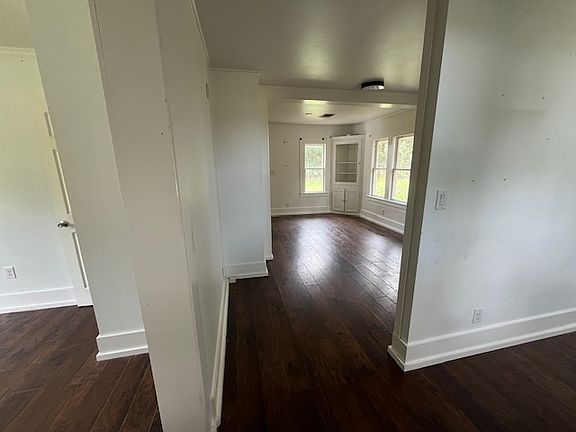 3rd image of 8950 Fm 46