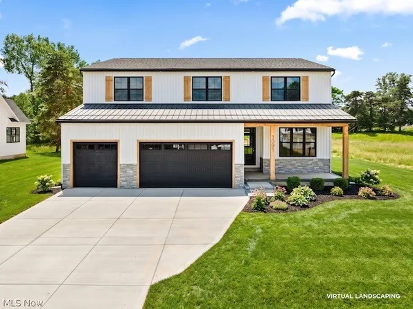 1091 Wadsworth Rd, Medina, OH 44256