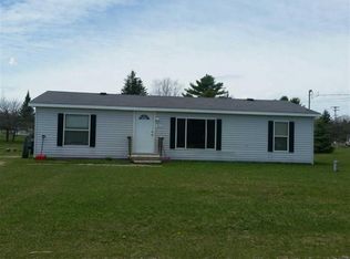 7867 Cedar St, Vanderbilt, MI 49795