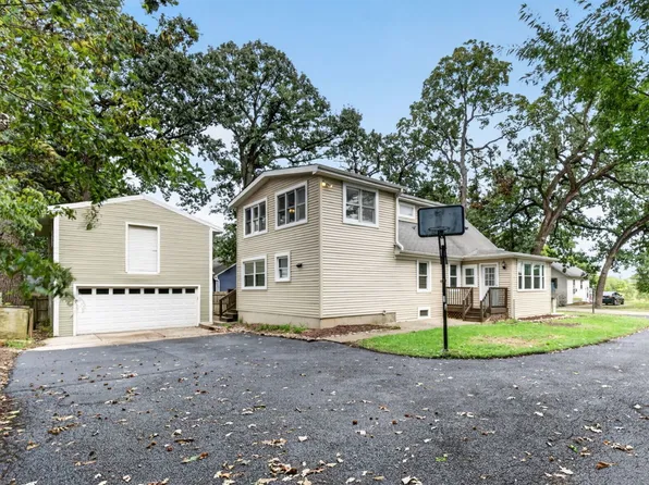 16146 S Lawrence St, Plainfield, IL 60544