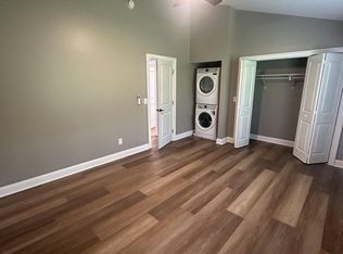 (Undisclosed Address), Schenectady, NY 12304