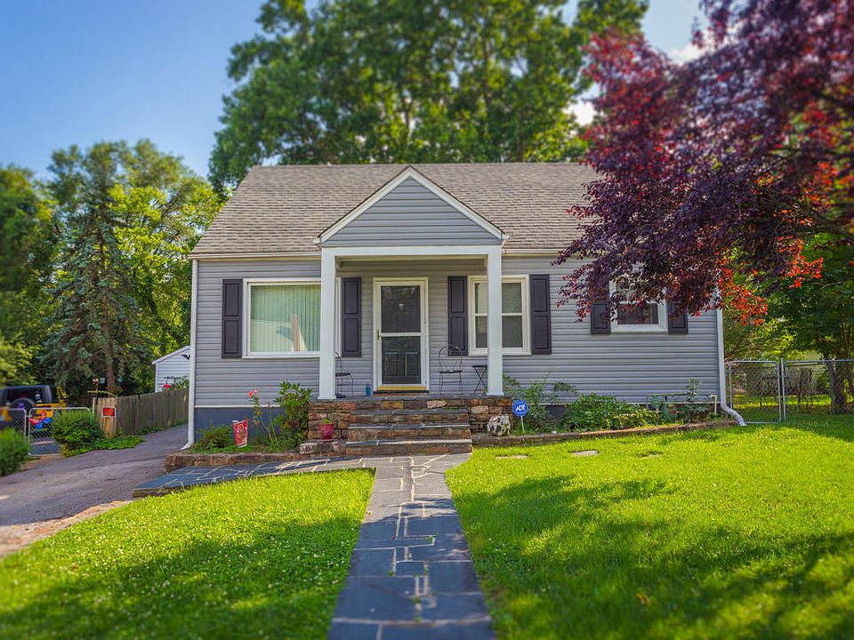 1st image of 3334 Ellsworth St NE