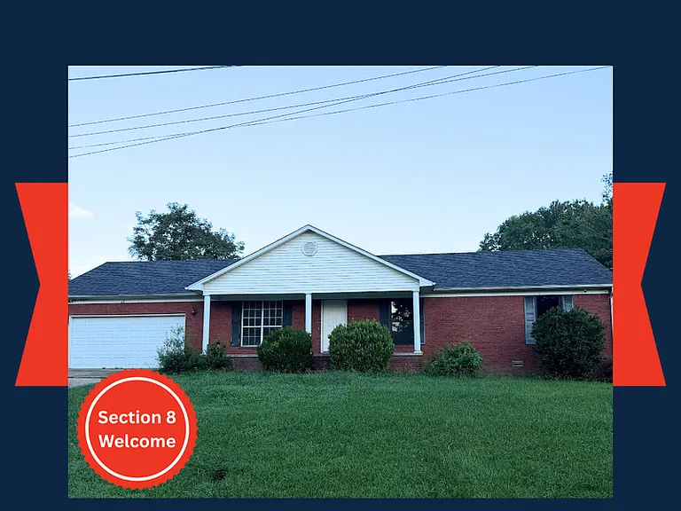 57 Derbyshire Dr — Photo 1