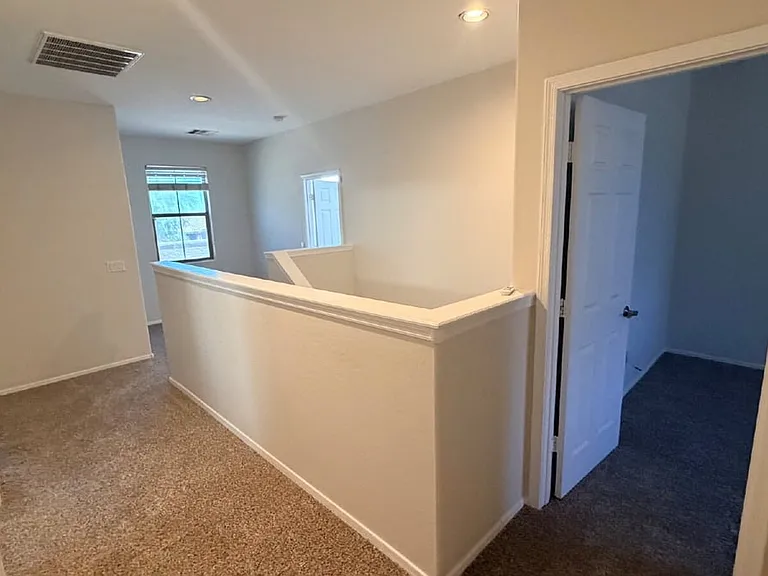 43531 W Oster Dr — Photo 5