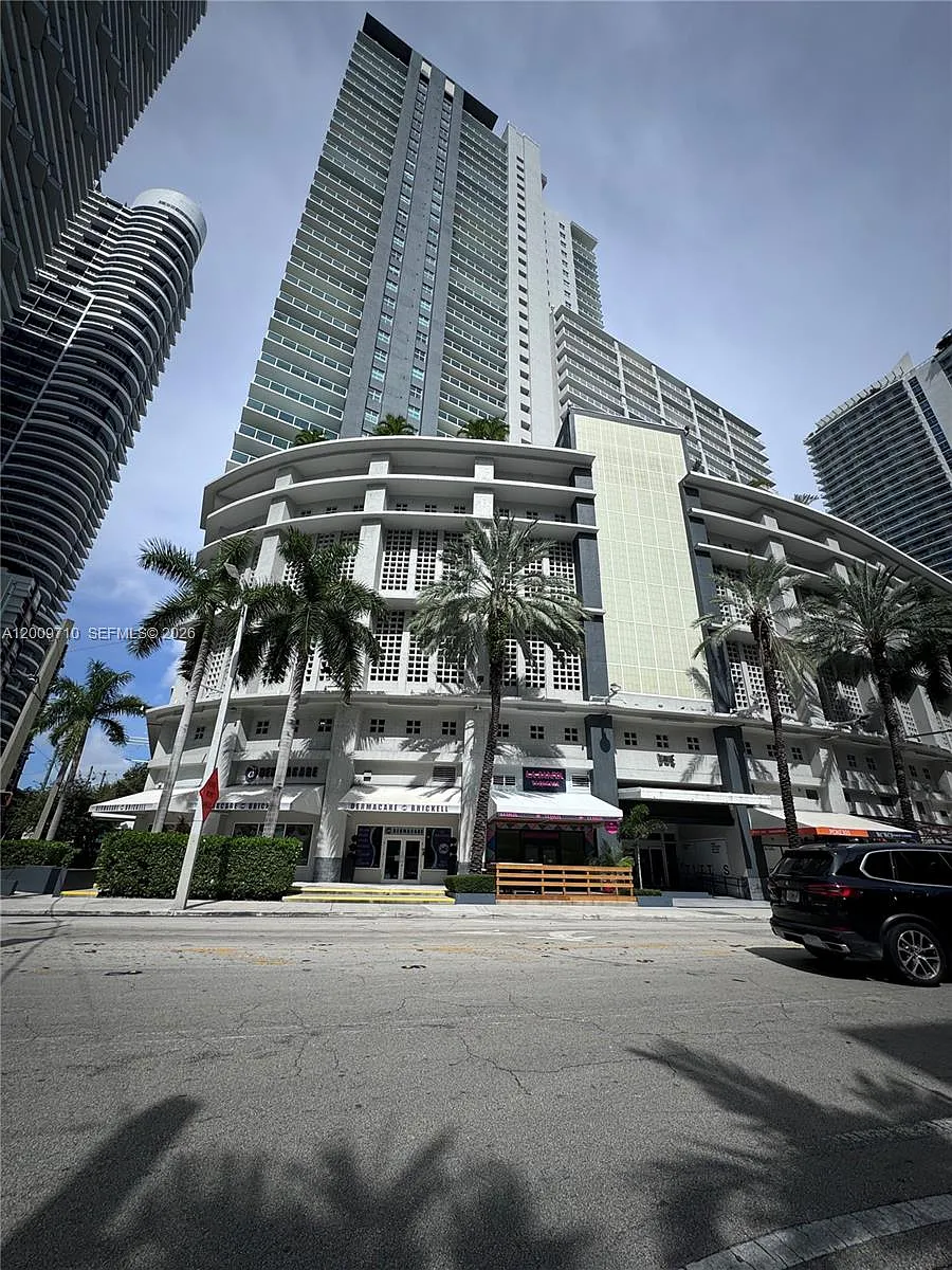 Building Photo - 1250 S Miami Ave #1903