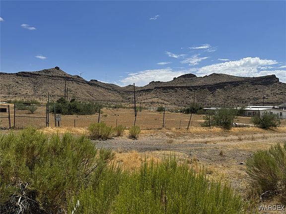 5th image of 2474 S Highway 66