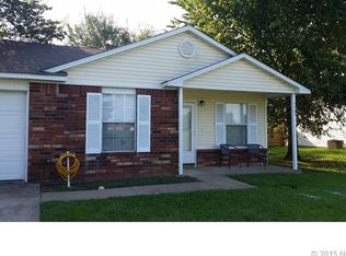 4307 Prairie Dog Rd, Muskogee, OK 74403