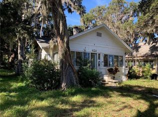 1208 Palmetto St, New Smyrna Beach, FL 32168