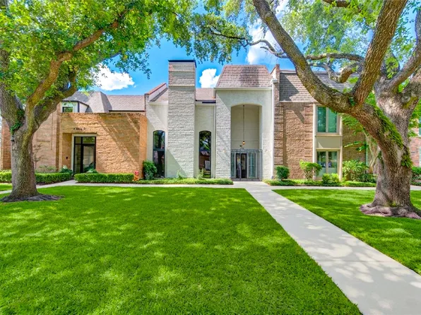 438 E Fair Harbor Ln, Houston, TX 77079
